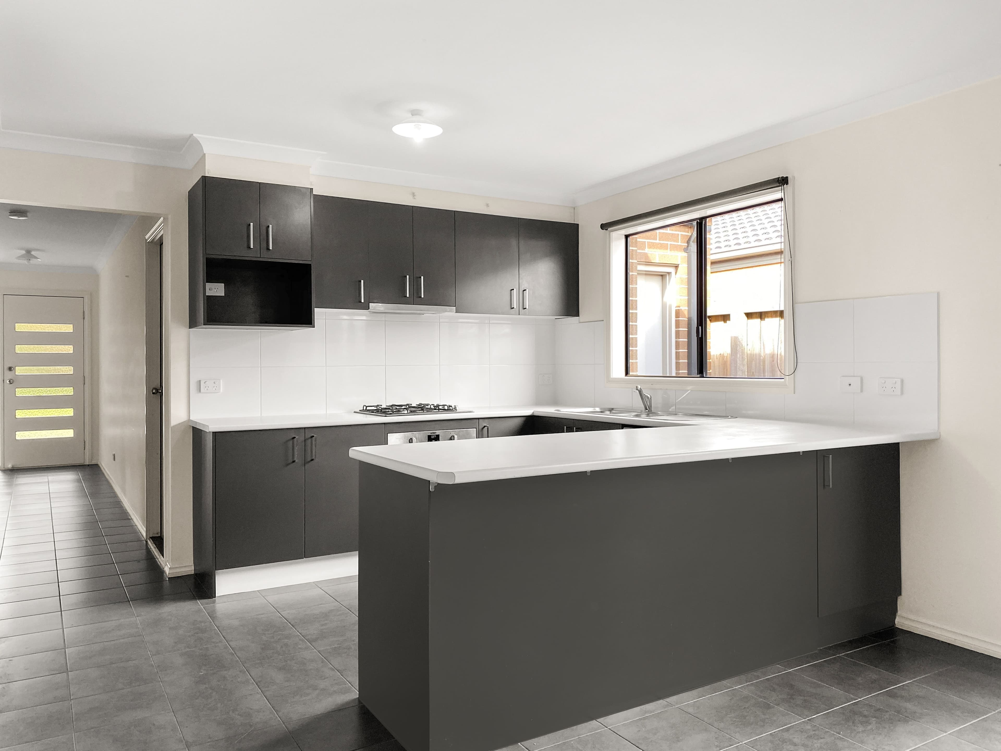 27 Caitlin Drive, Pakenham VIC 3810, Pakenham - Thumbnail 4