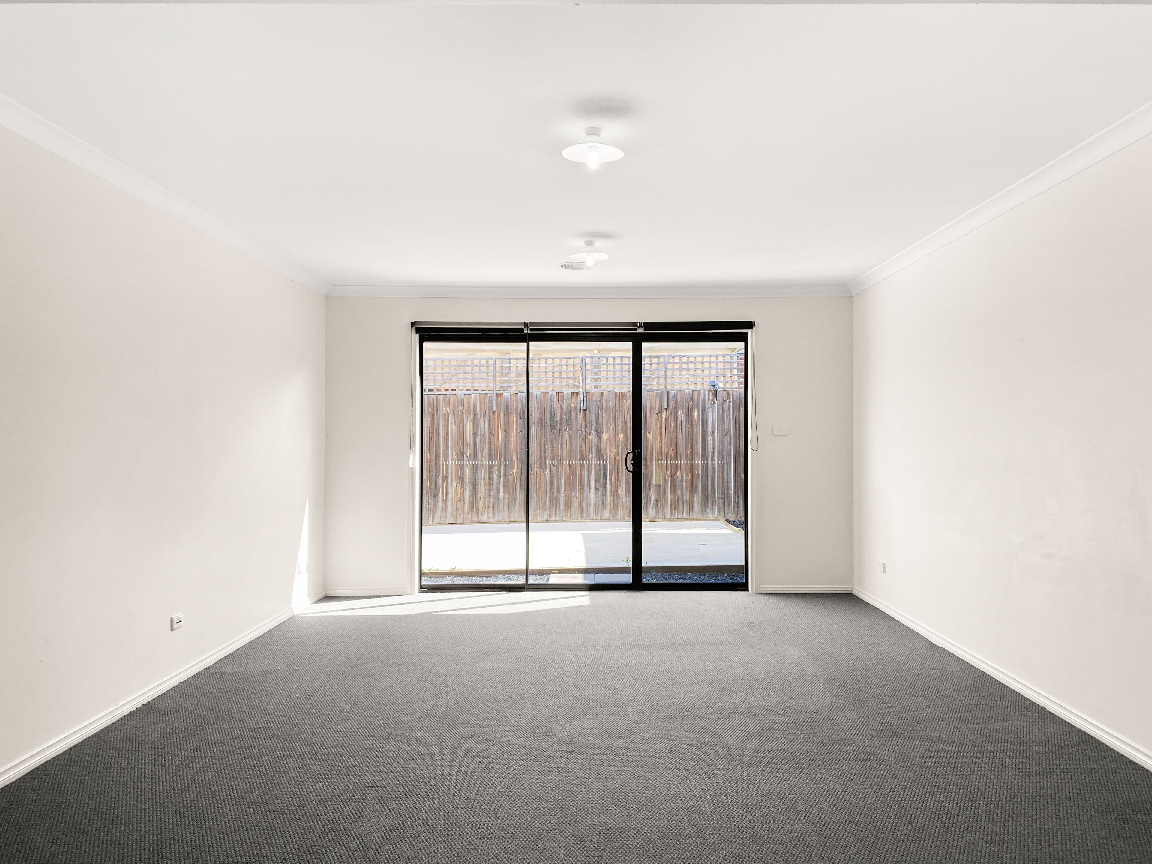27 Caitlin Drive, Pakenham VIC 3810, Pakenham - Thumbnail 7