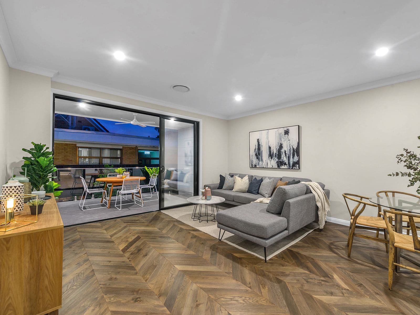 11 Warilda Street, Camp Hill QLD 4152, Camp Hill - Thumbnail 3