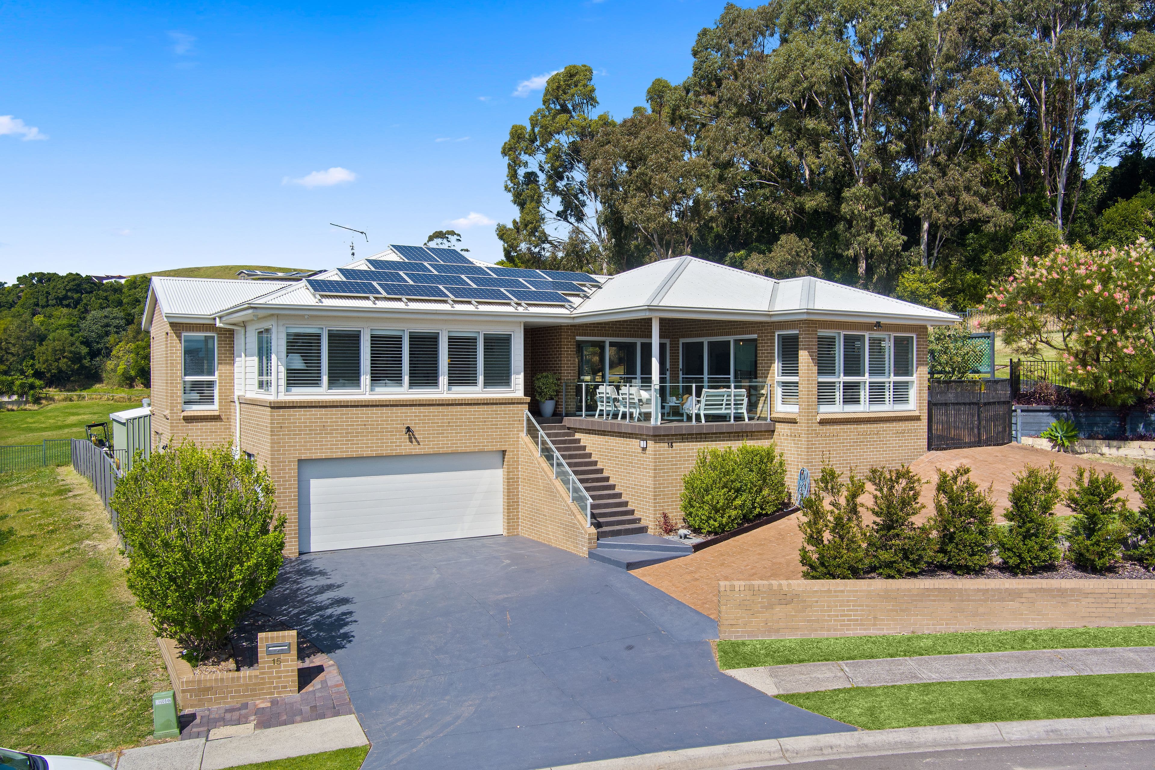 15 Falcon Street, Shellharbour City Centre NSW 2529, Blackbutt - Image 1