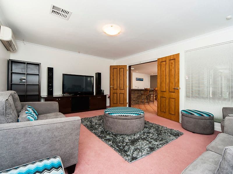 4 Greta Court, COOLOONGUP WA 6168, Cooloongup - Thumbnail 8