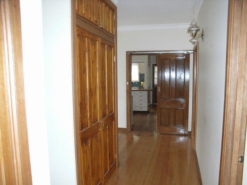 106 Goulburn Road, ECHUCA VIC 3564, Echuca - Thumbnail 5
