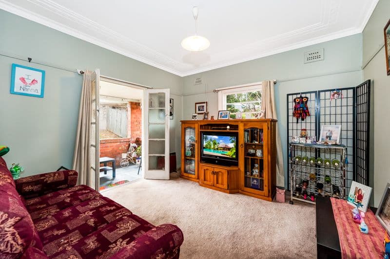 62 Higginbotham Road, Gladesville - Thumbnail 5