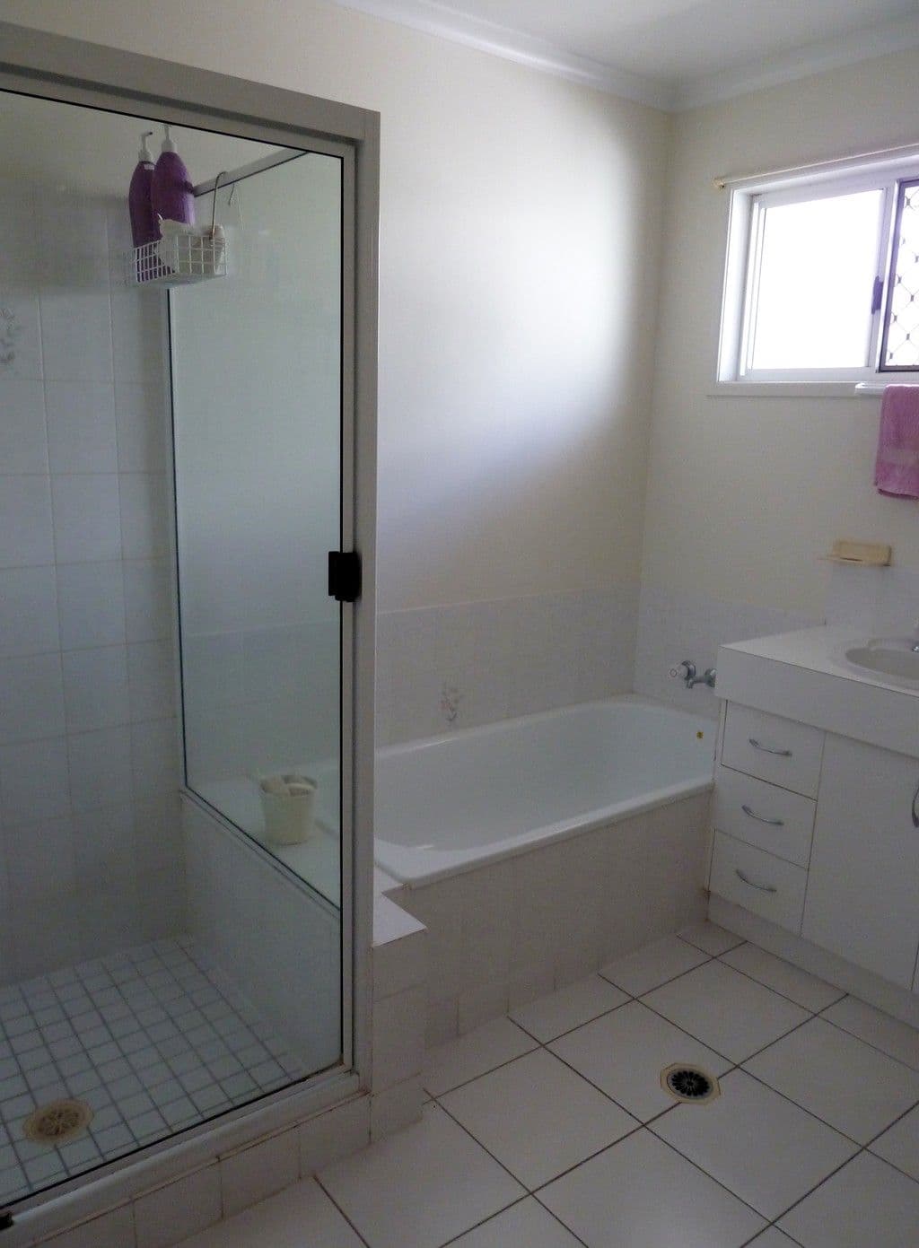 Unit 1, 2 Glenhorn Close, West Mackay QLD 4740, West Mackay - Thumbnail 6