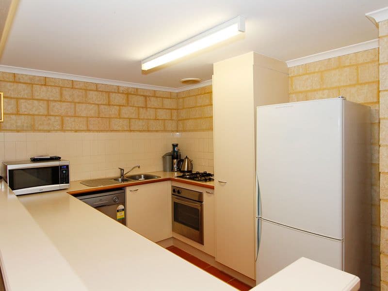 7 Tyler Street, JOONDANNA WA 6060, Joondanna - Thumbnail 7