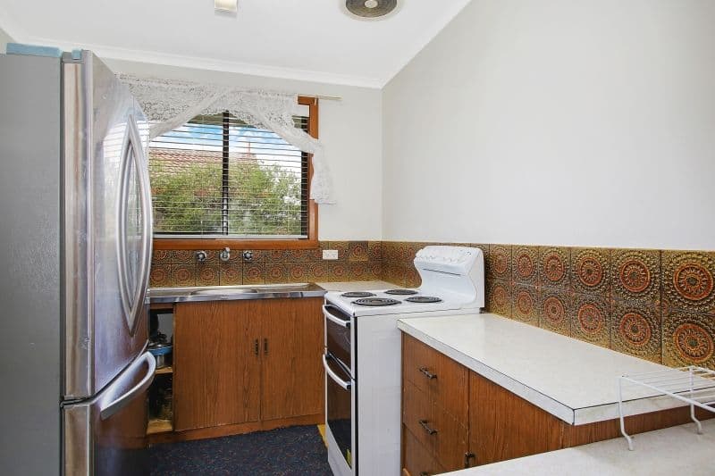 471 Ainslie Avenue, Lavington NSW 2641, Lavington - Thumbnail 2