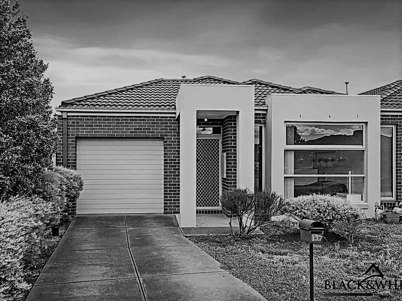 17 Catania Avenue, Point Cook VIC 3030, Point Cook - Image 1