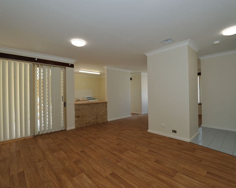 38 Kurrajong Road, SAFETY BAY WA 6169, Safety Bay - Thumbnail 2