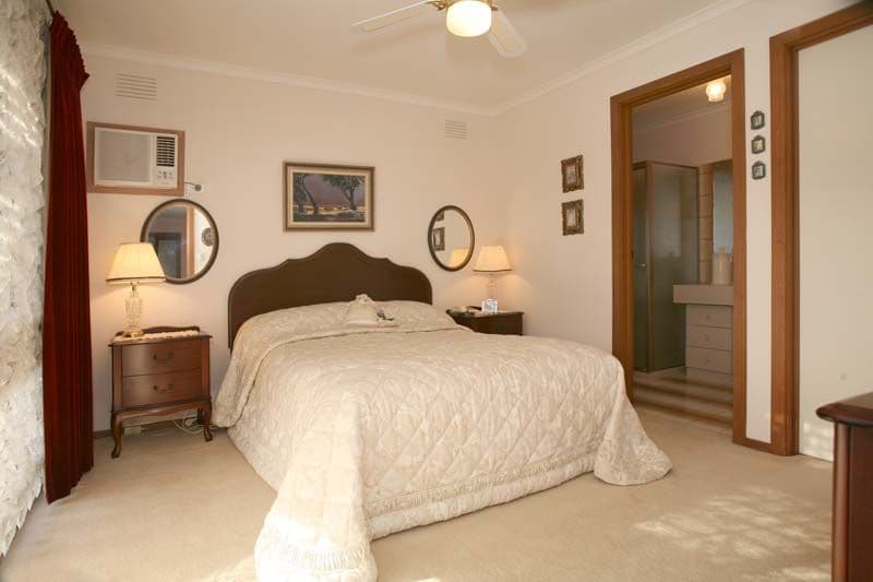 25 Haversham Avenue, WHEELERS HILL VIC 3150, Wheelers Hill - Thumbnail 4