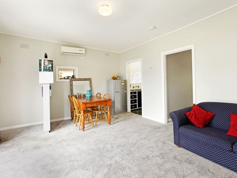 2 Iona Avenue, BELMONT VIC 3216, Belmont - Thumbnail 3