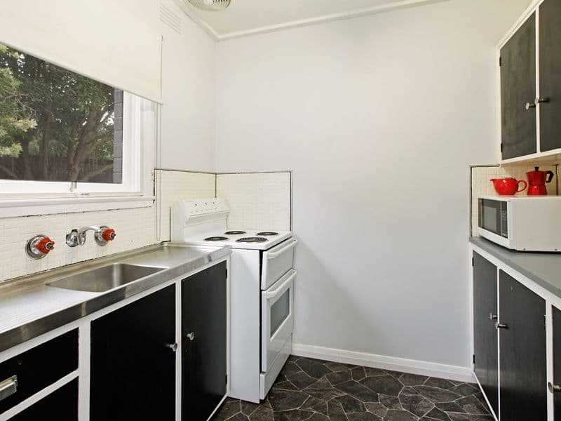 2 Iona Avenue, BELMONT VIC 3216, Belmont - Thumbnail 4