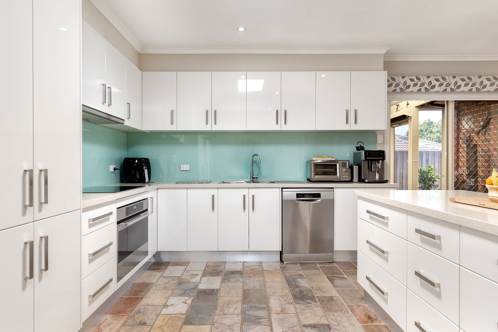 92 Scenic Drive, Beaconsfield VIC 3807, Beaconsfield - Thumbnail 5