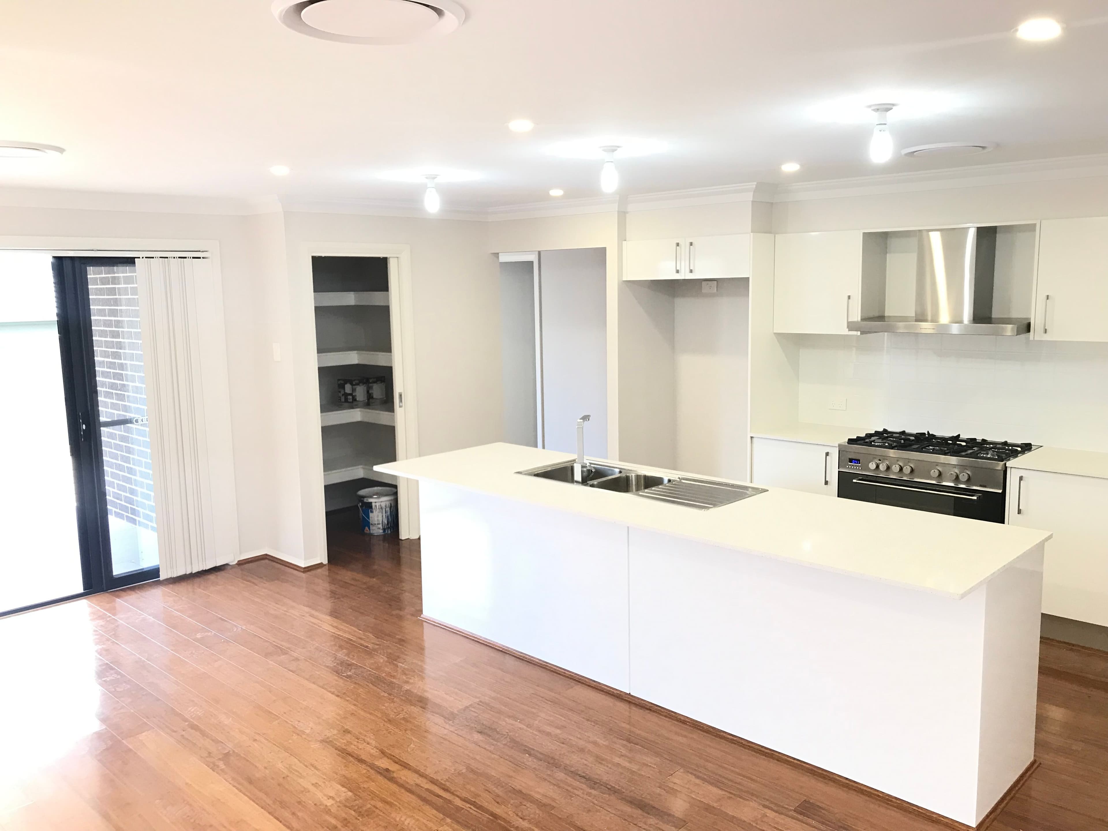 4 Wee Jasper Street, Gregory Hills - Thumbnail 2