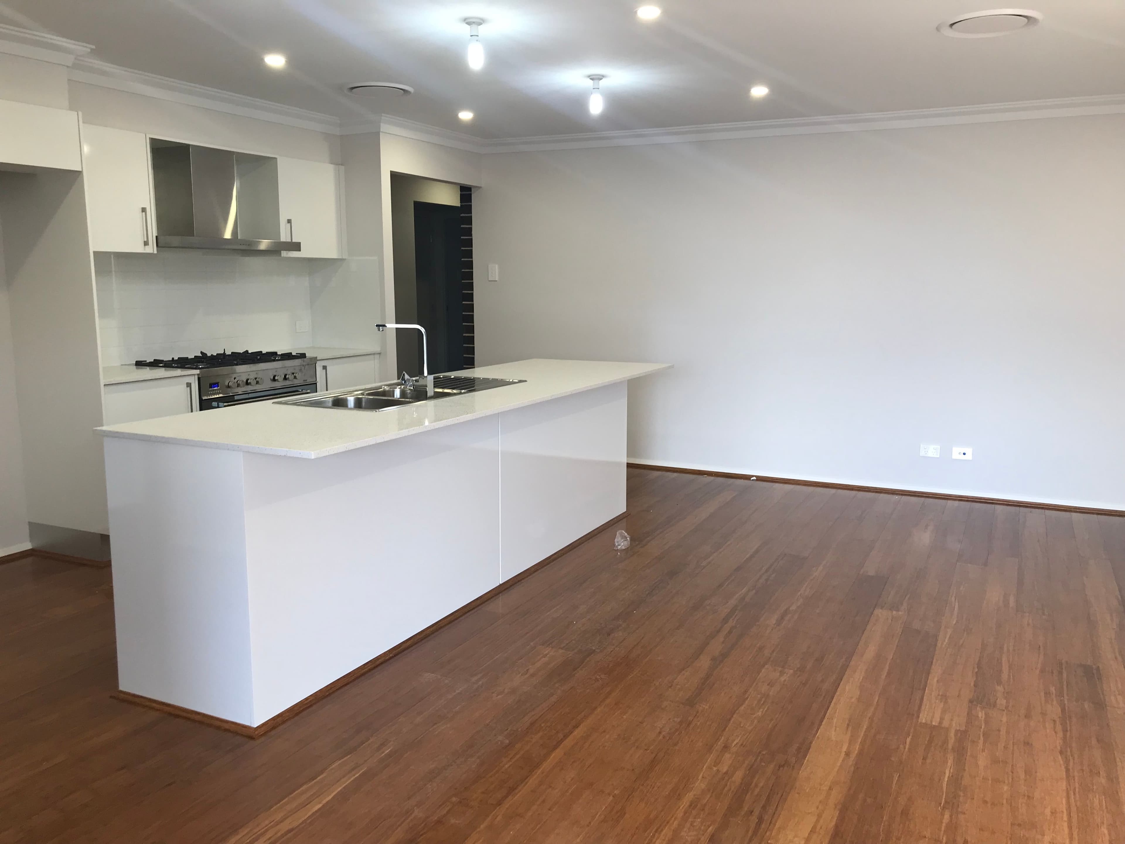 4 Wee Jasper Street, Gregory Hills - Thumbnail 3