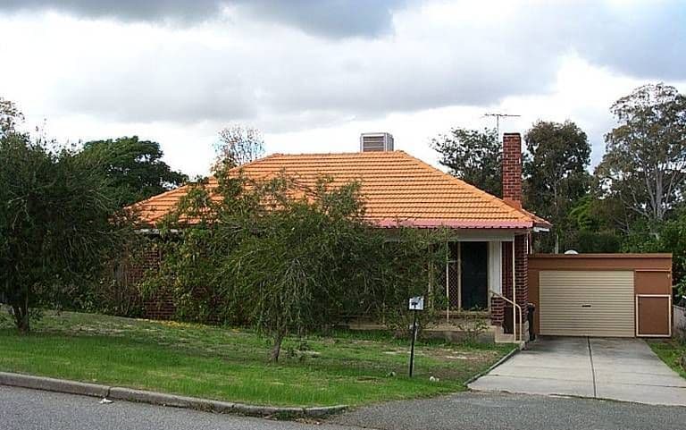 4 Gaunt Street, EDEN HILL WA 6054, Eden Hill - Image 1
