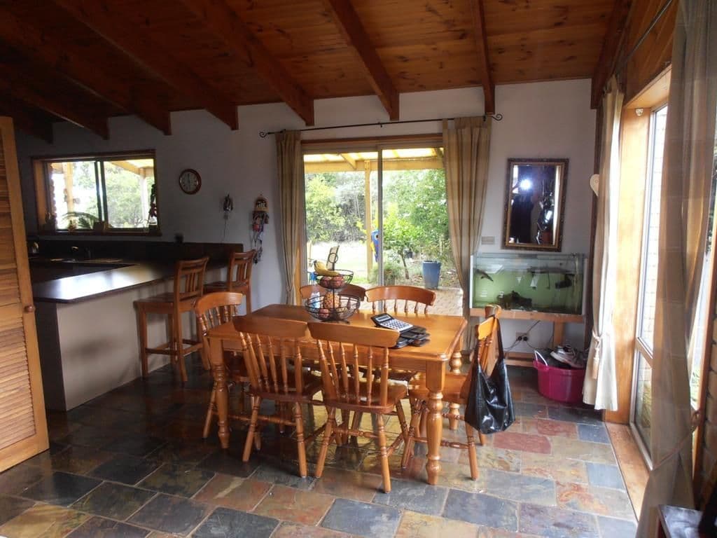 40 Coleraine Drive, ROMSEY VIC 3434, Romsey - Thumbnail 6