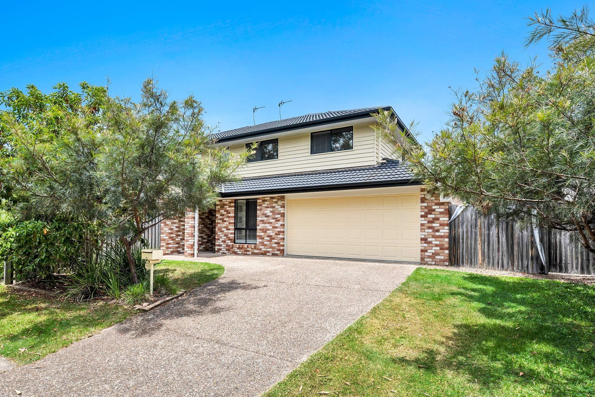 12 Lawson Street, Upper Coomera QLD 4209, Upper Coomera - Thumbnail 2