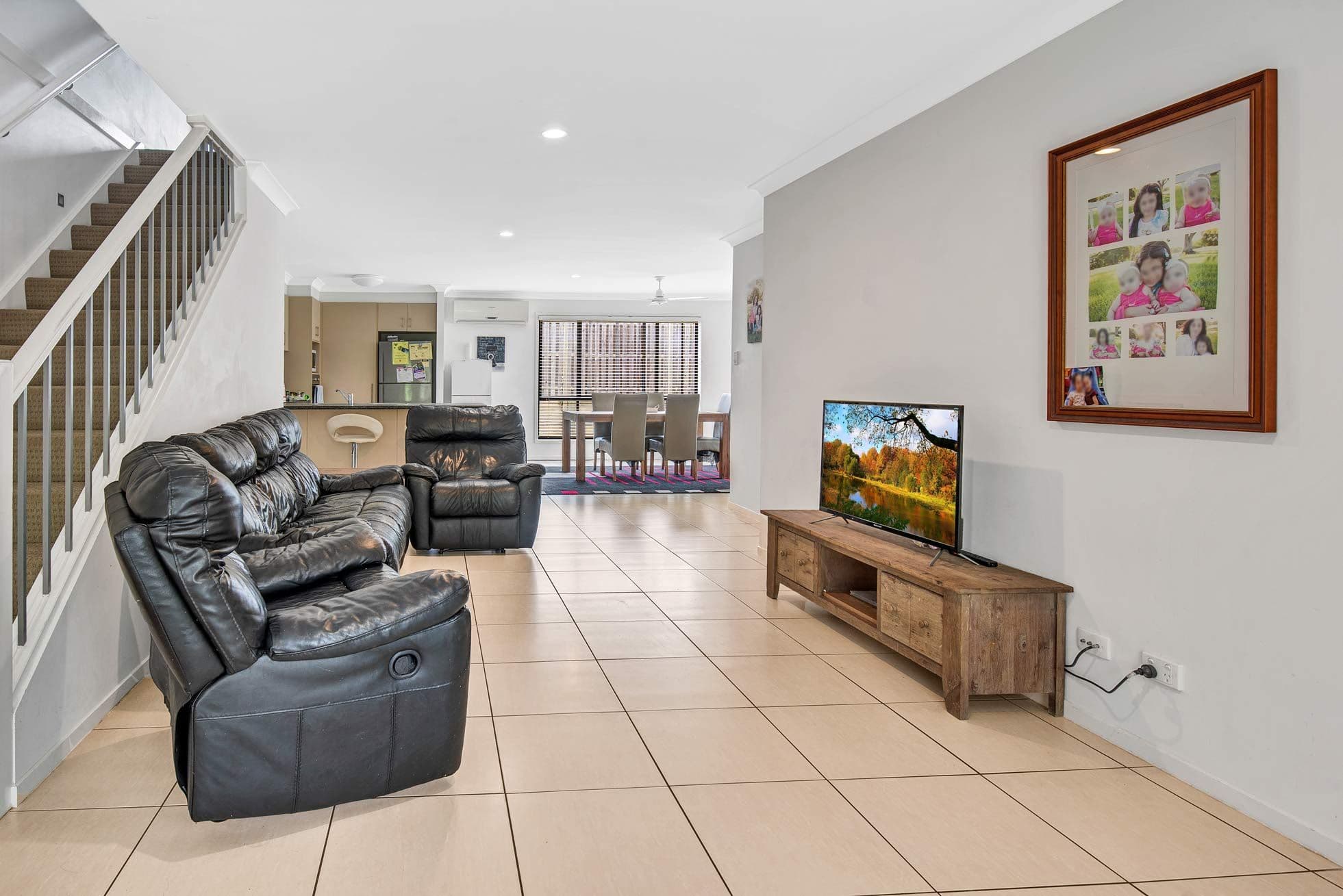 12 Lawson Street, Upper Coomera QLD 4209, Upper Coomera - Thumbnail 5