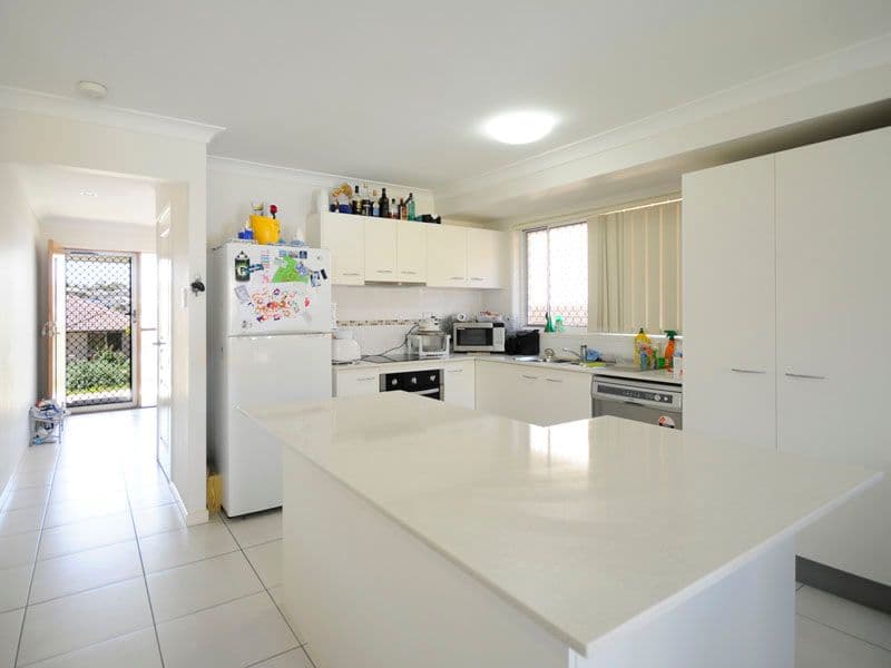 32 Bellagio Crescent, COOMERA QLD 4209, Coomera - Thumbnail 2