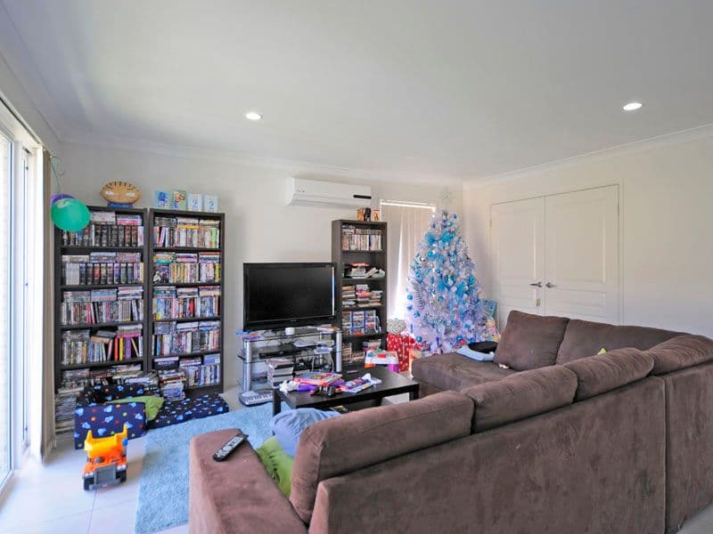 32 Bellagio Crescent, COOMERA QLD 4209, Coomera - Thumbnail 5