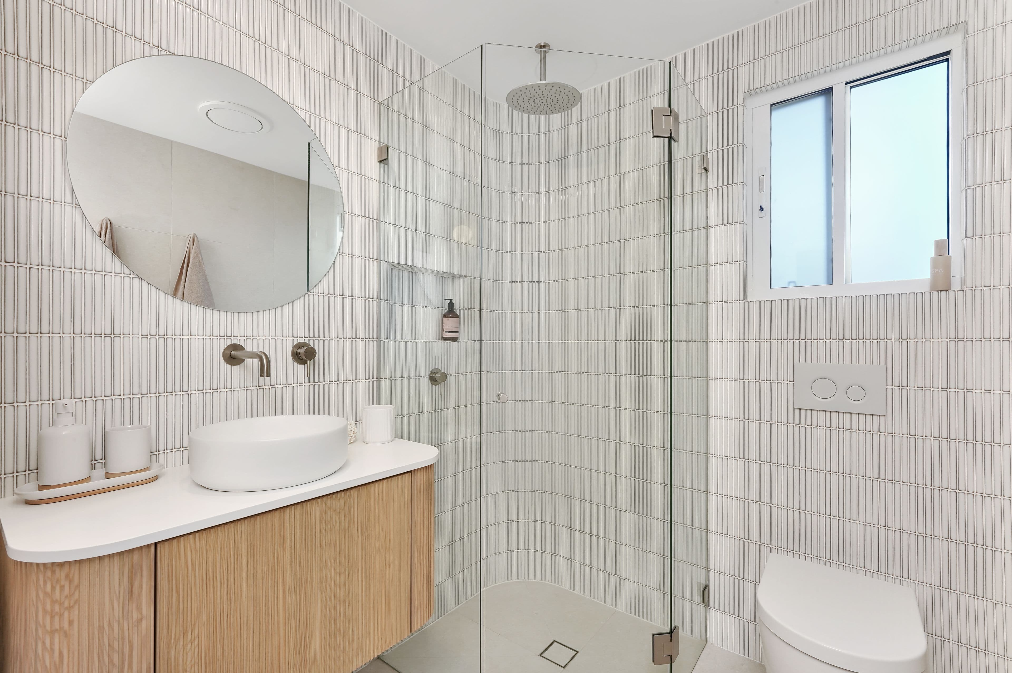 8 and 8a Toorak Avenue, Erina NSW 2250, Erina - Thumbnail 6