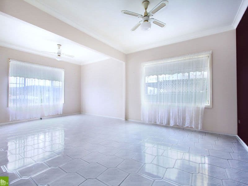 80 Griffiths Street, OAK FLATS NSW 2529, Oak Flats - Thumbnail 7