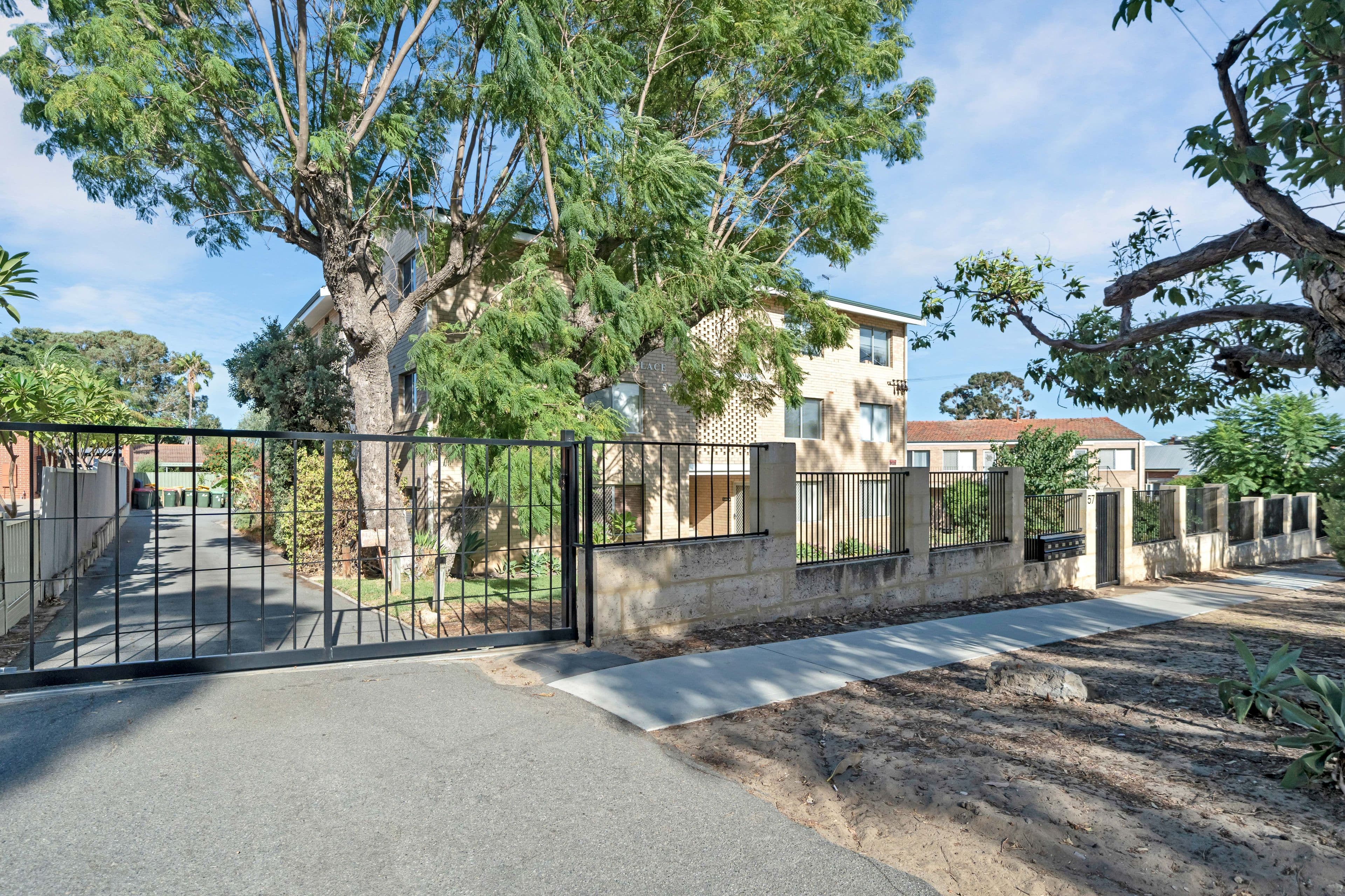 57 Tenth Avenue, Inglewood WA 6052, Inglewood - Thumbnail 2