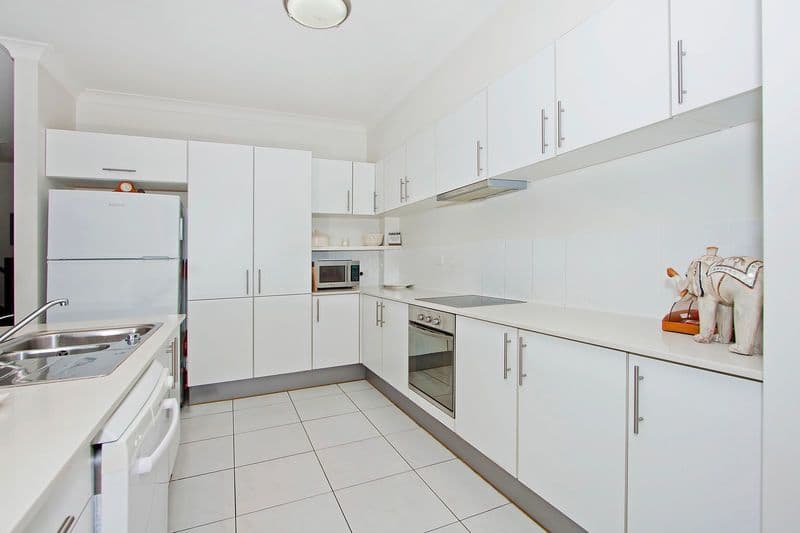 186 Kennedy Drive, TWEED HEADS NSW 2485, Tweed Heads West - Thumbnail 6