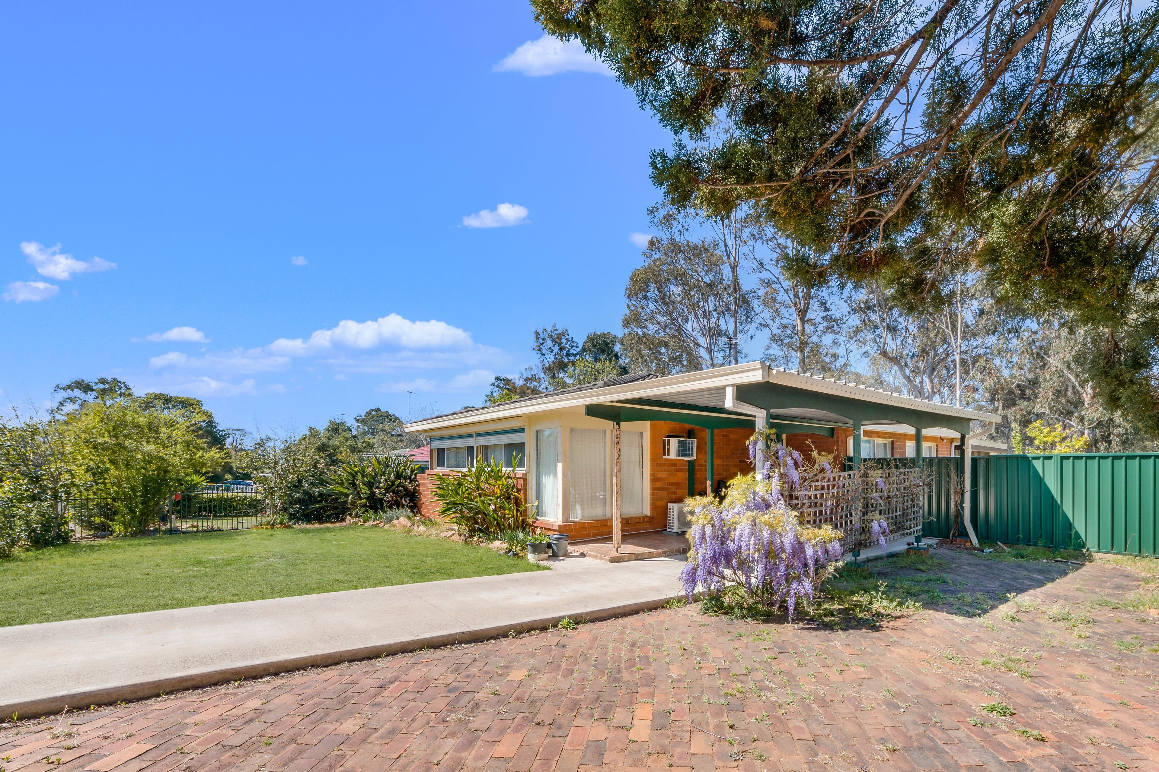 Bradbury NSW 2560, Bradbury - Image 1