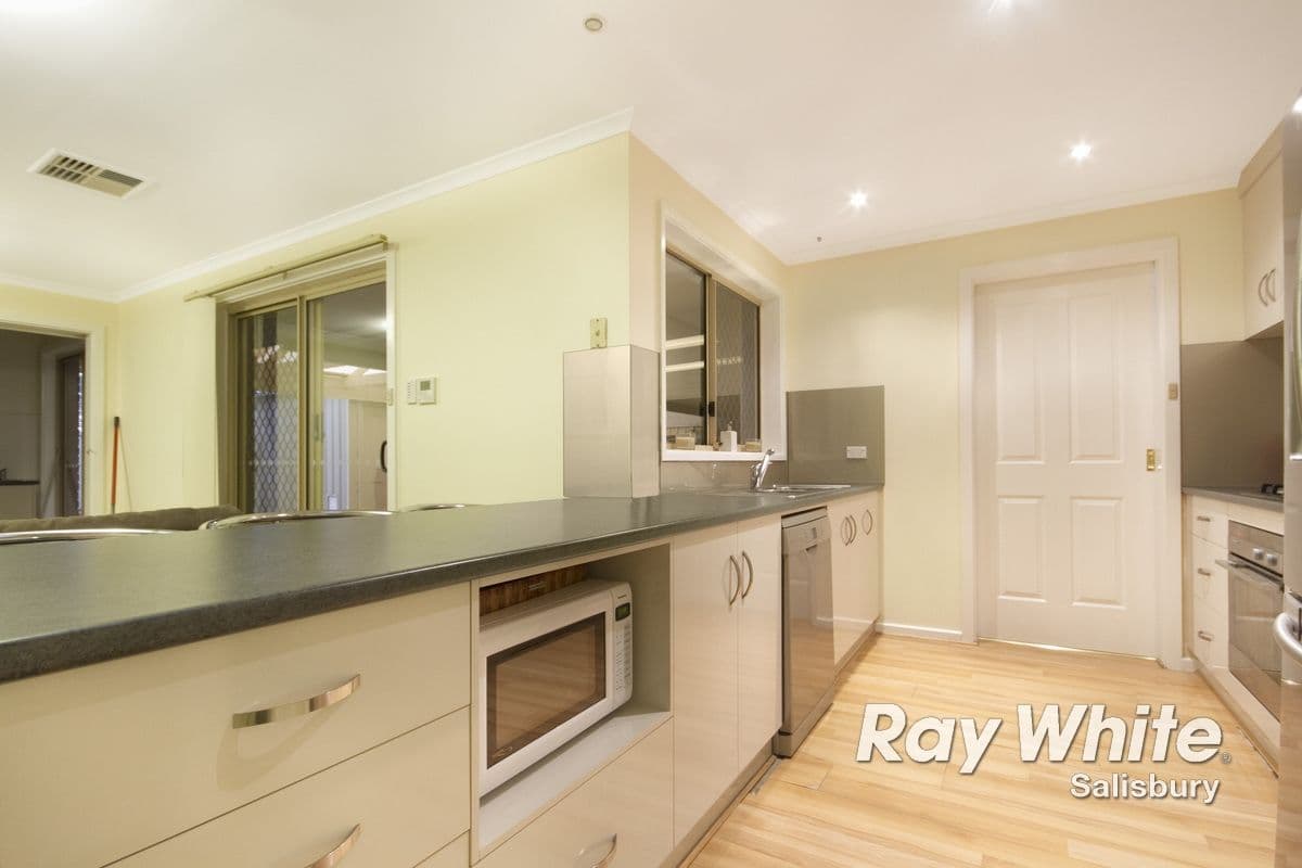 15 Lukin Avenue, PARALOWIE SA 5108, Paralowie - Thumbnail 4