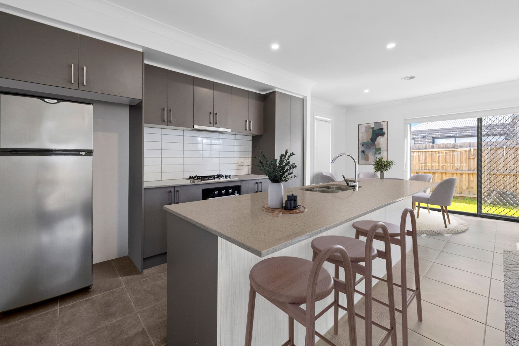 10 Lahore Close, Tarneit VIC 3029, Tarneit - Thumbnail 3