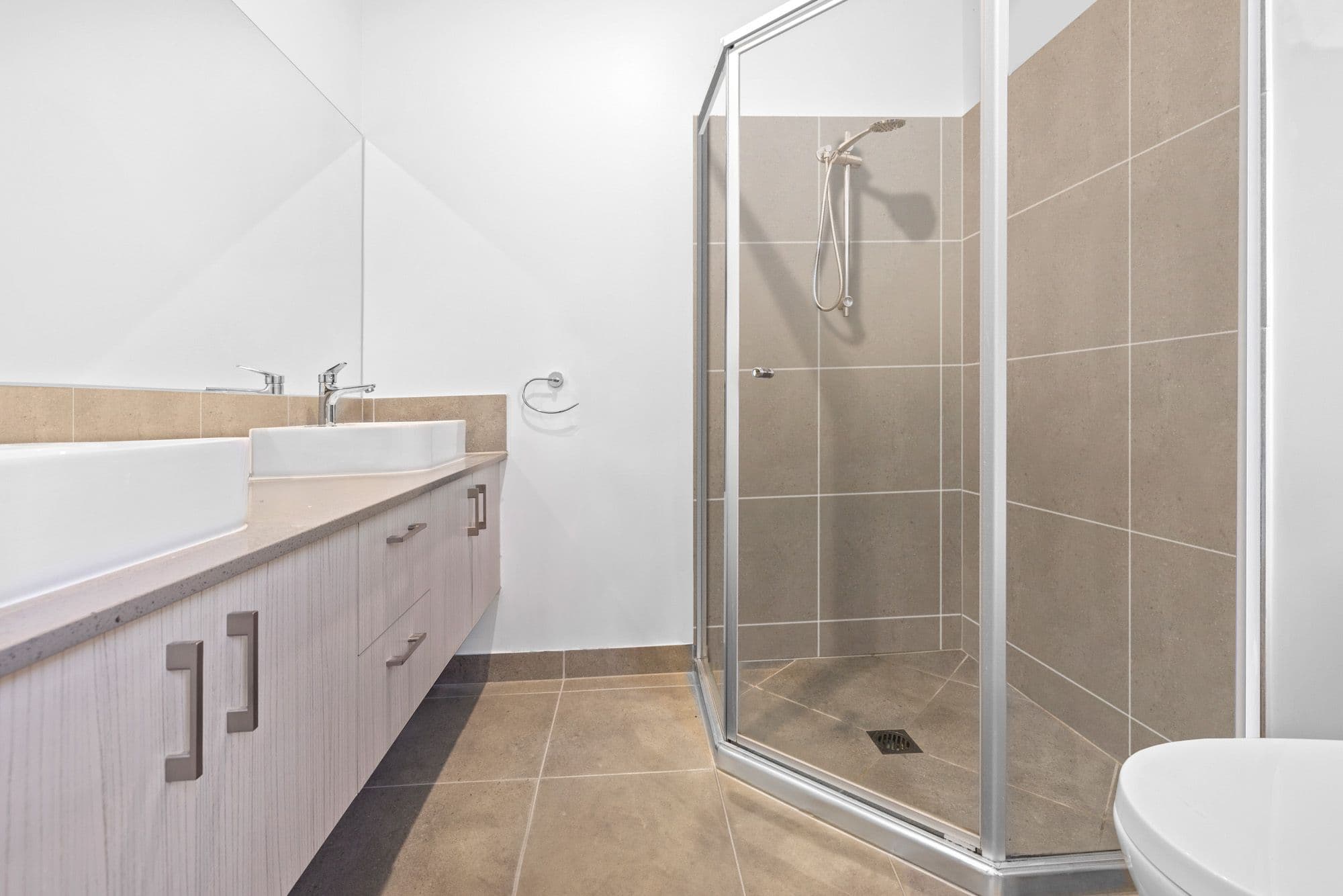10 Lahore Close, Tarneit VIC 3029, Tarneit - Thumbnail 7