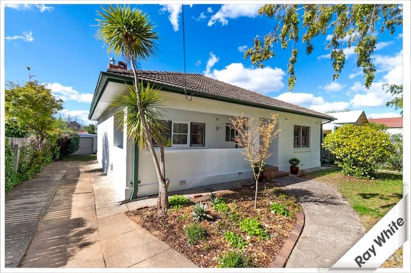 8 Alice Street, Queanbeyan - Image 1