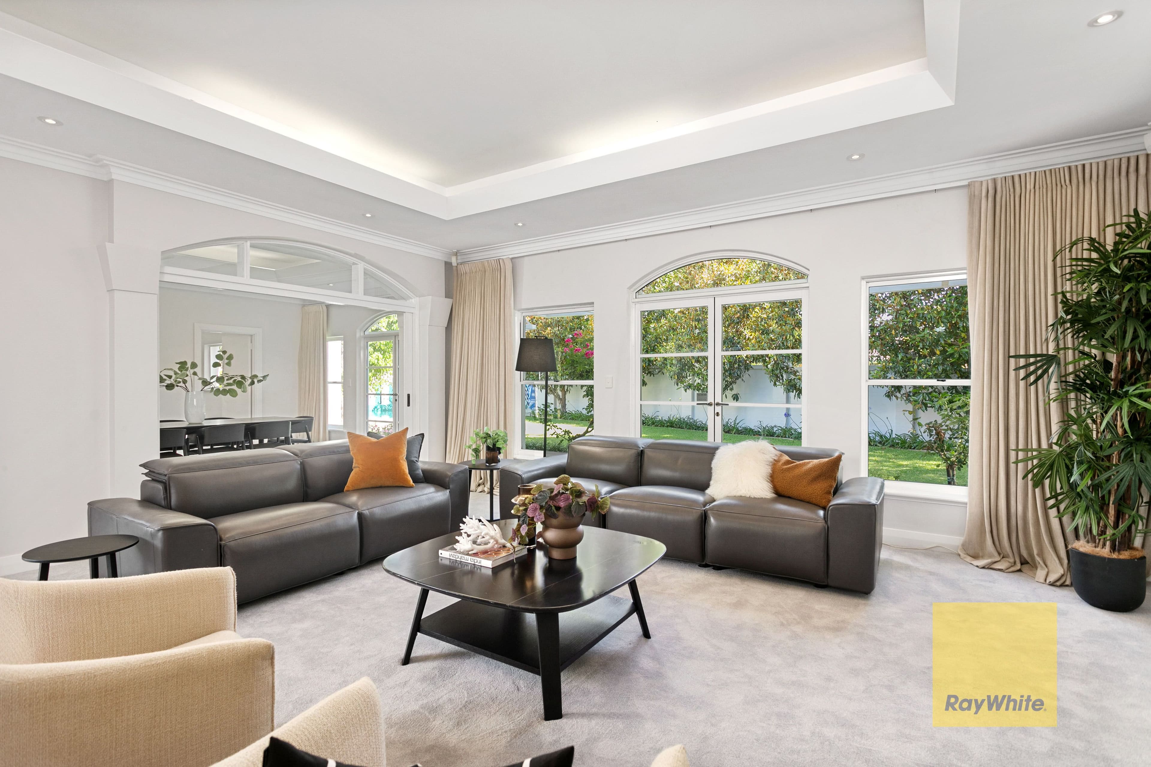 1 Glengariff Drive, Floreat WA 6014, Floreat - Thumbnail 4