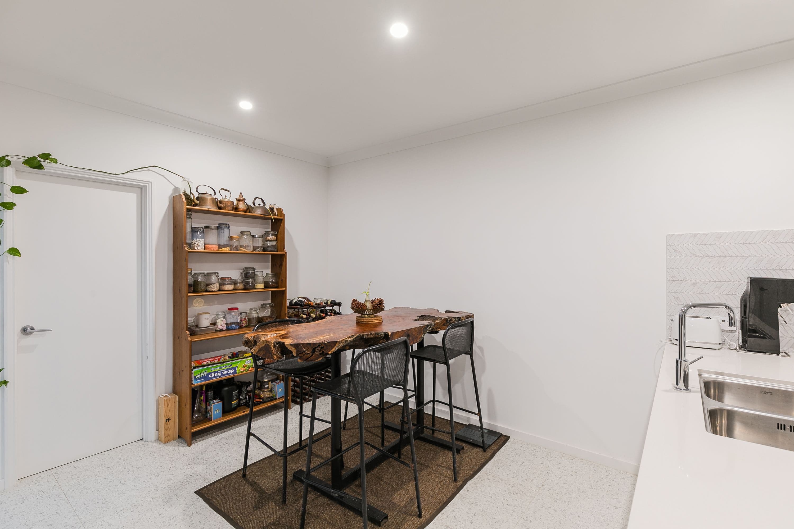 47 Wintergreen Crescent, TREEBY WA 6164, Treeby - Thumbnail 6