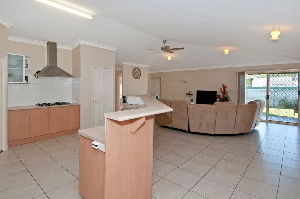 944 Kingston Road, Waterford QLD 4133, Waterford - Thumbnail 5