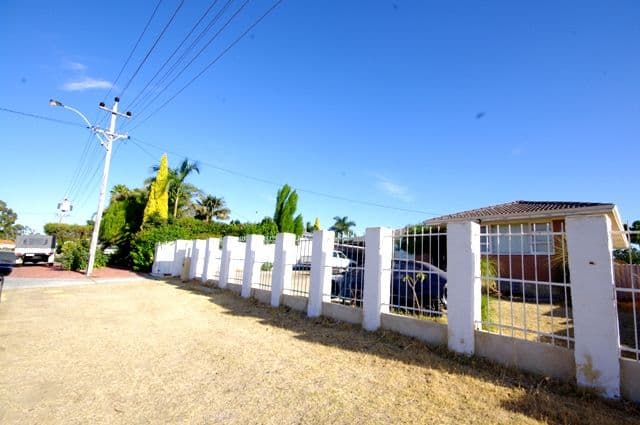 26 Gummow Way, GIRRAWHEEN WA 6064, Girrawheen - Image 1