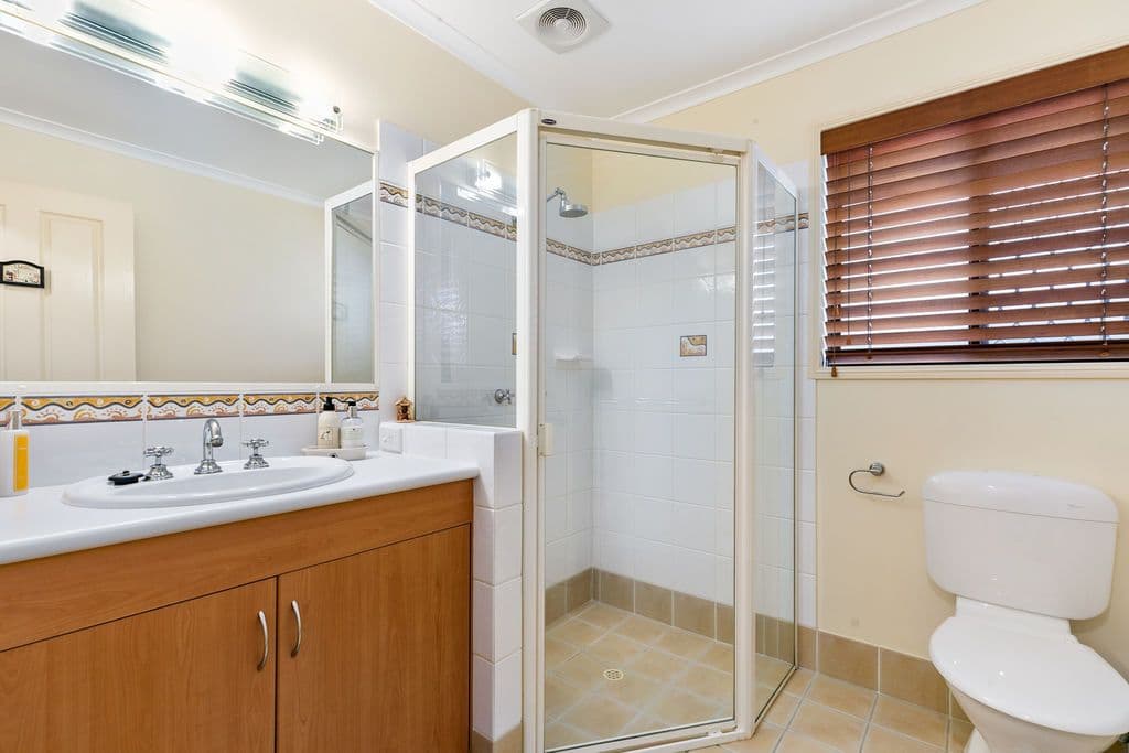 4 Walton Way, Wellington Point QLD 4160, Wellington Point - Thumbnail 8