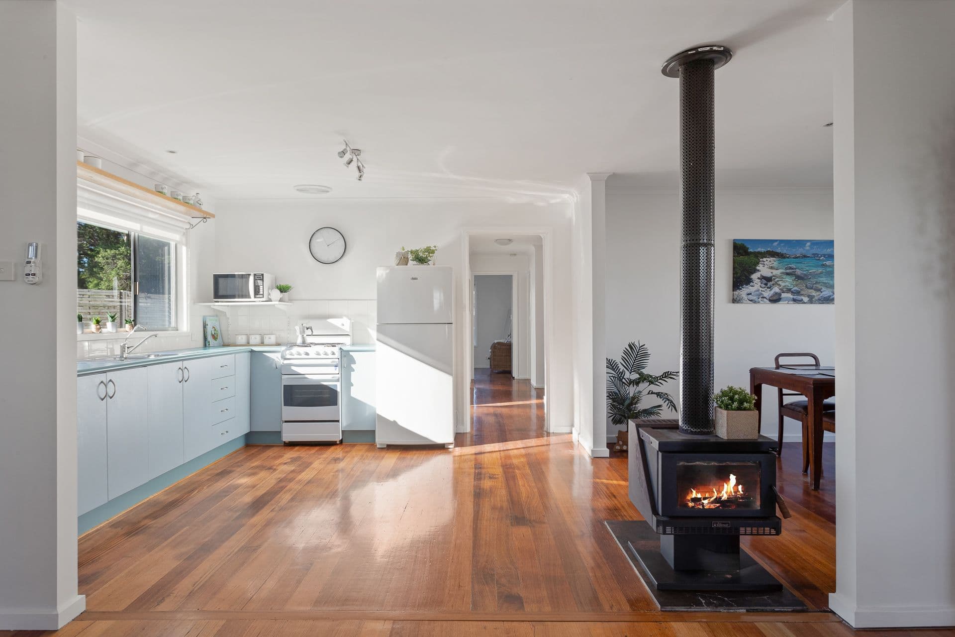 10 Lansell Road, Cowes VIC 3922, Cowes - Thumbnail 2