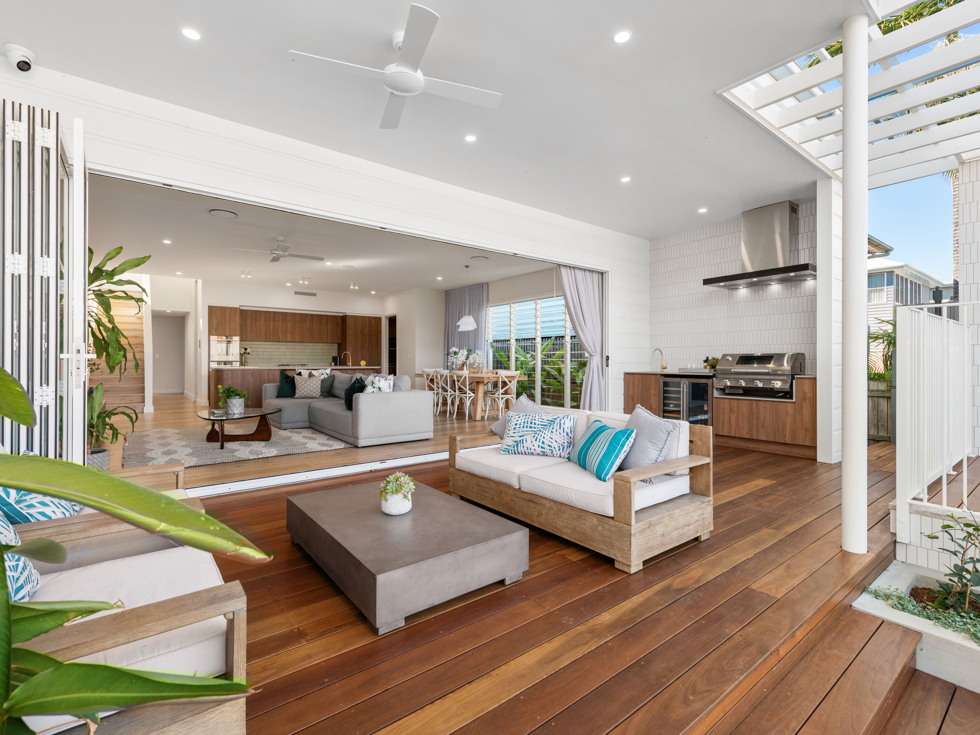 98 Malcolm Street, Hawthorne QLD 4171, Hawthorne - Thumbnail 3