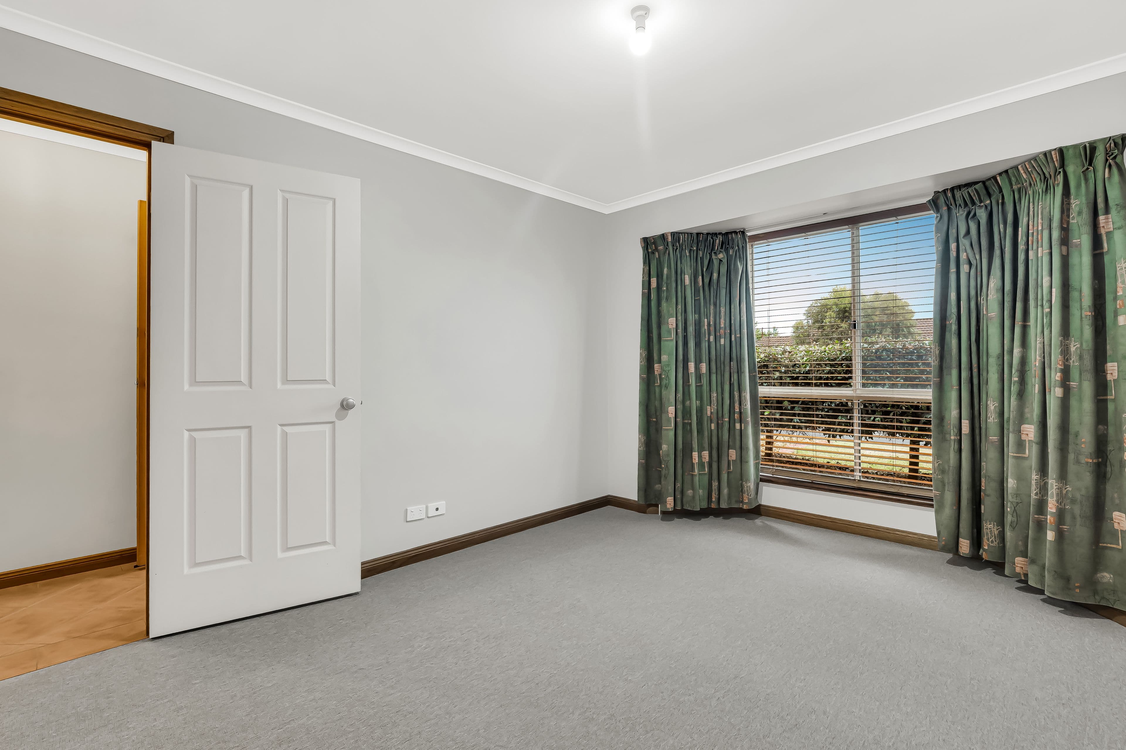 4 Camelot Drive, Blakeview SA 5114, Blakeview - Thumbnail 6