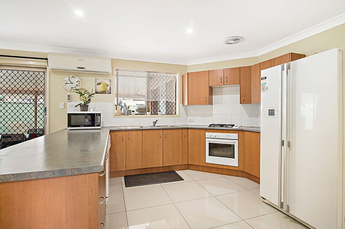 7 Ewan Place, Bracken Ridge QLD 4017, Bracken Ridge - Thumbnail 3