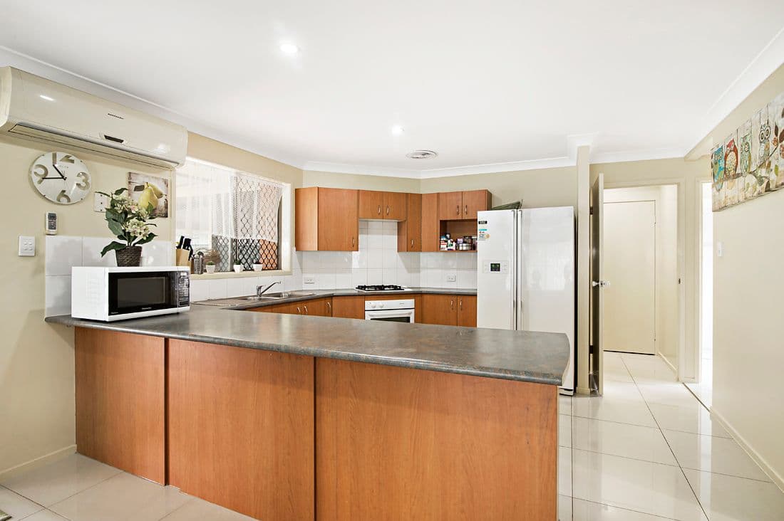 7 Ewan Place, Bracken Ridge QLD 4017, Bracken Ridge - Thumbnail 4