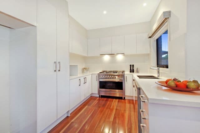 152 Broadway, Reservoir VIC 3073, Reservoir - Thumbnail 5