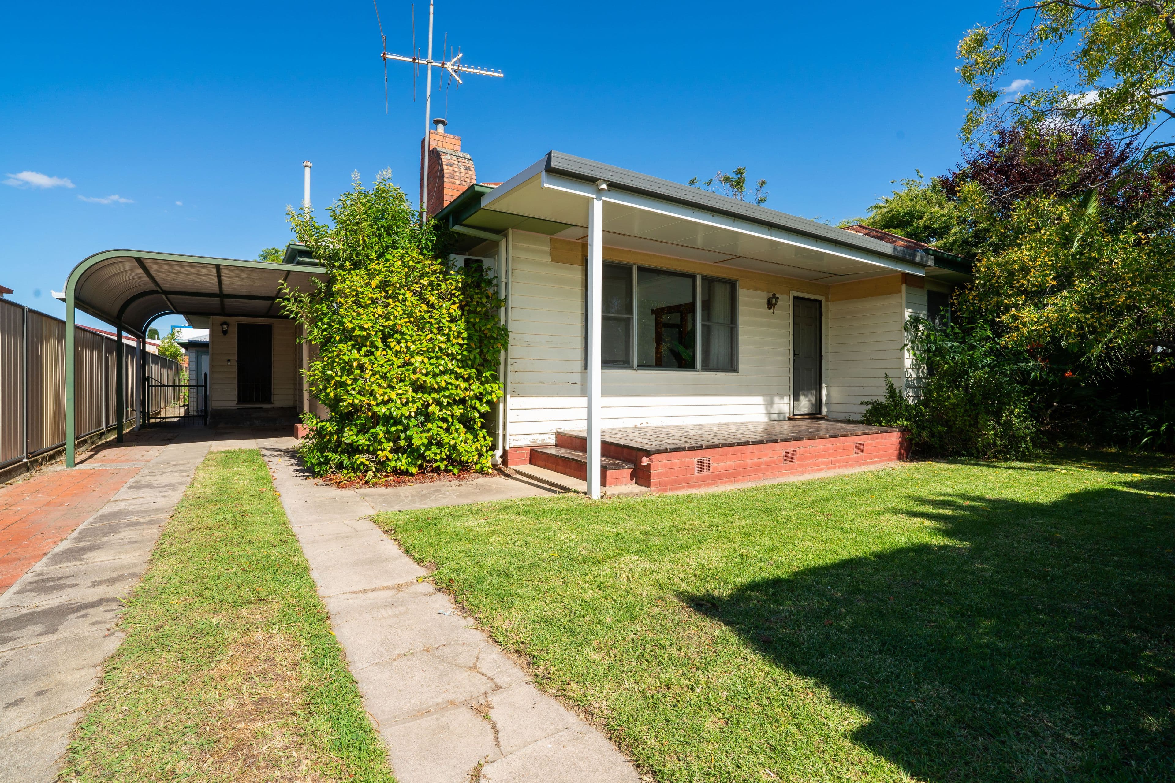 1004 Sylvania Avenue, North Albury NSW 2640, North Albury - Thumbnail 4