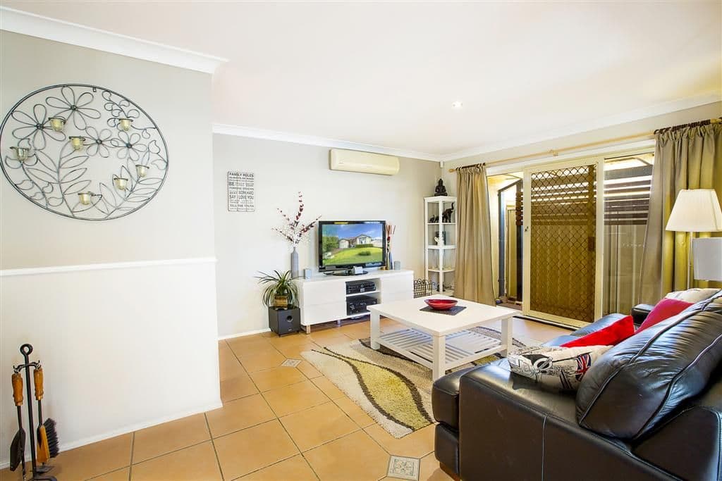 18 Woodi Close, GLENMORE PARK NSW 2745, Glenmore Park - Thumbnail 3