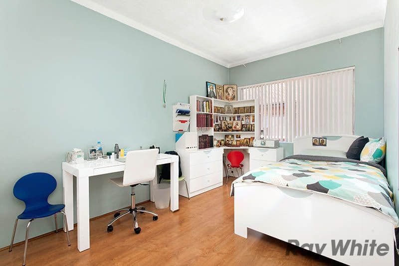 10 Dorchester Street, Bradbury NSW 2560, Bradbury - Thumbnail 3