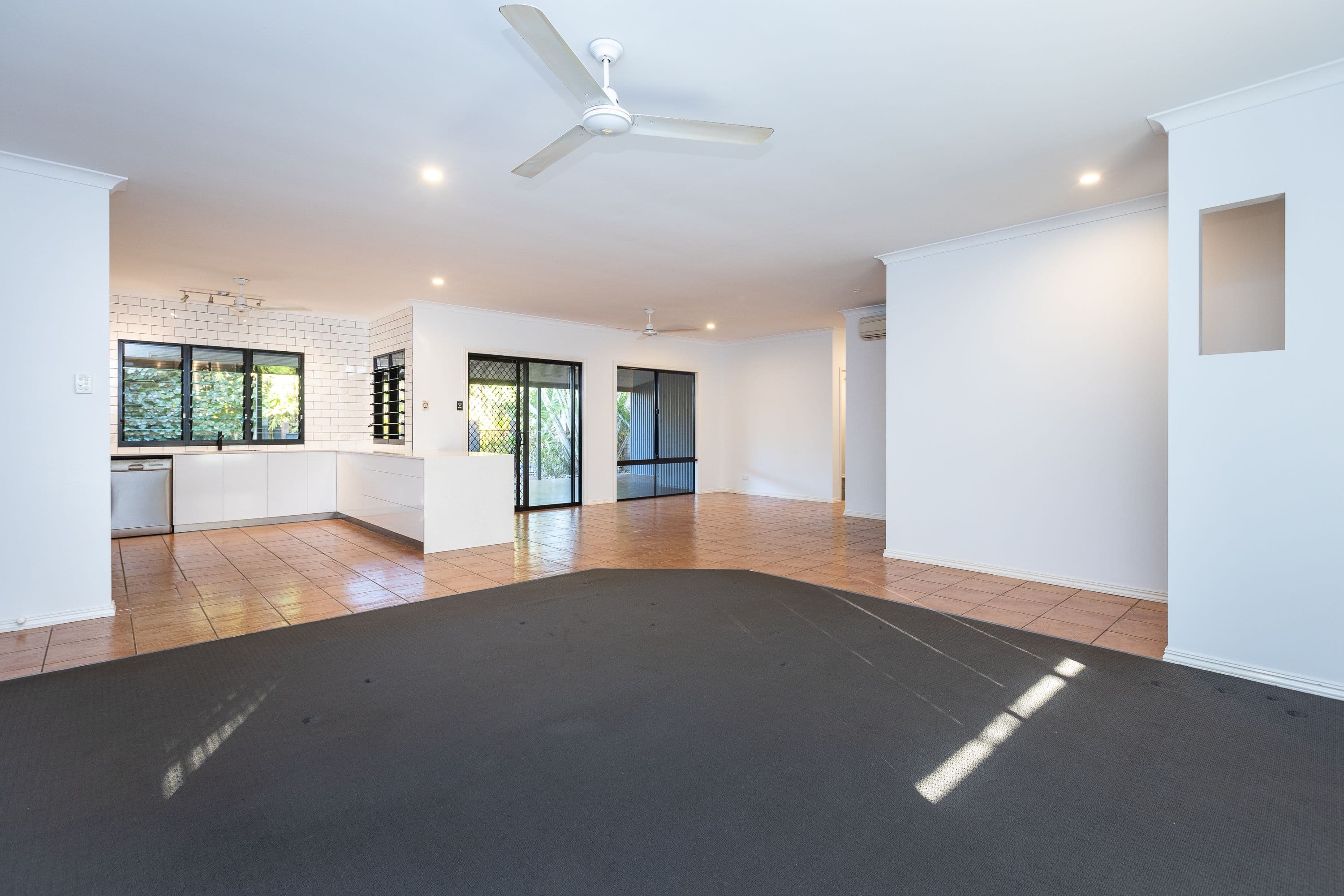 18 Greenshank Drive, Djugun WA 6725, Djugun - Thumbnail 4