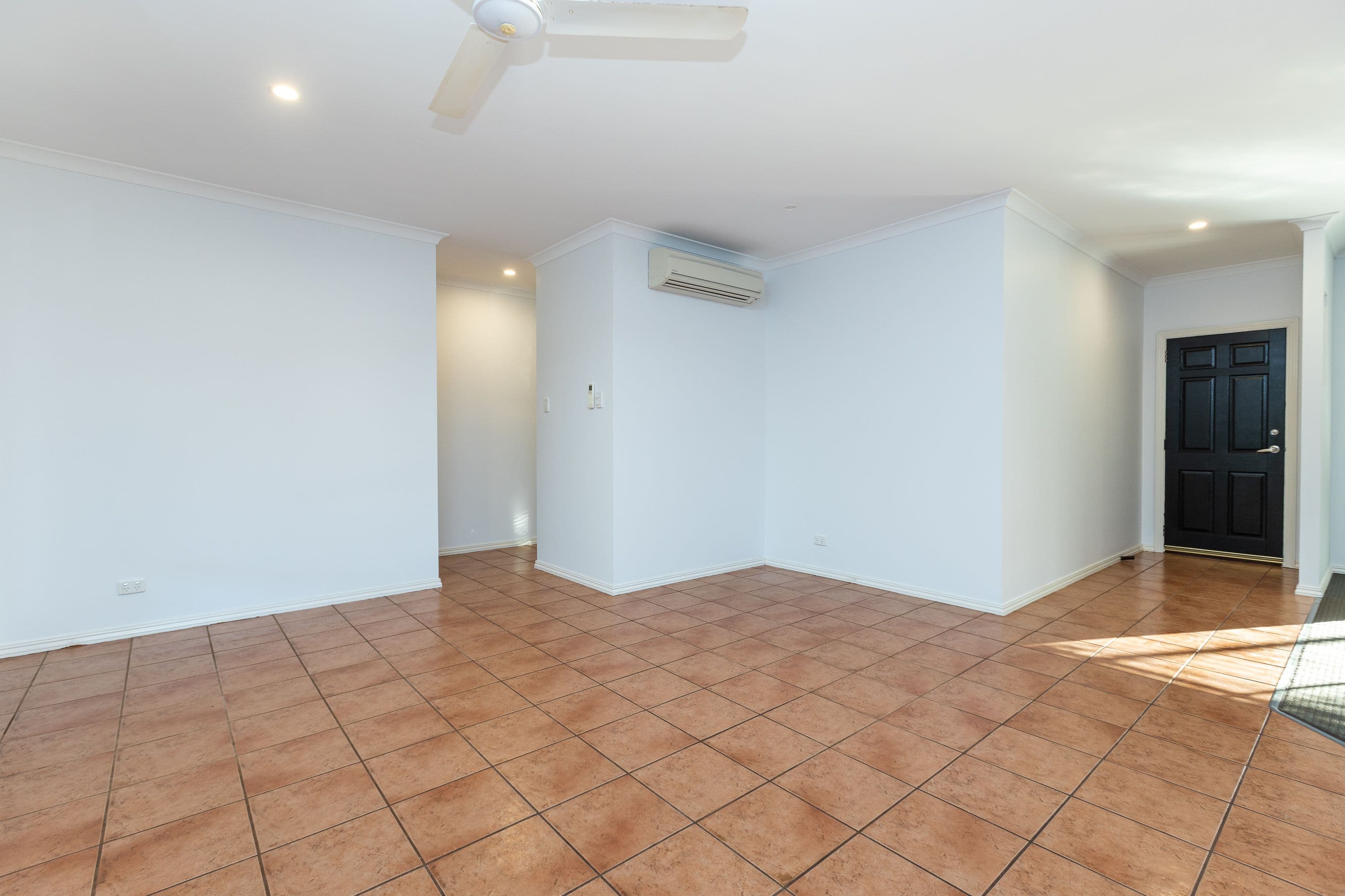 18 Greenshank Drive, Djugun WA 6725, Djugun - Thumbnail 7
