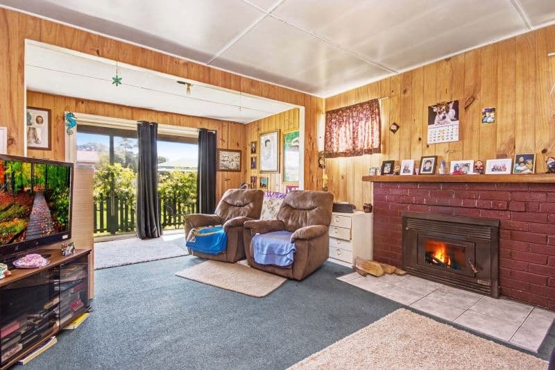 2 Lenborough Street, Beauty Point TAS 7270, Beauty Point - Thumbnail 2